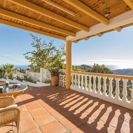 Casa Laura Holiday home